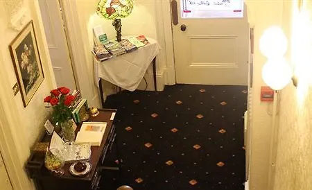 The Sycamore 4*